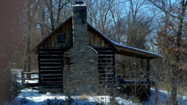 Guy Buys Cabin For $100, And Now It’s Insanely Amazing
